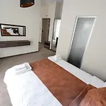 Cara 28 Hotel