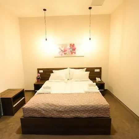 Cara 28 4* 斯科普里